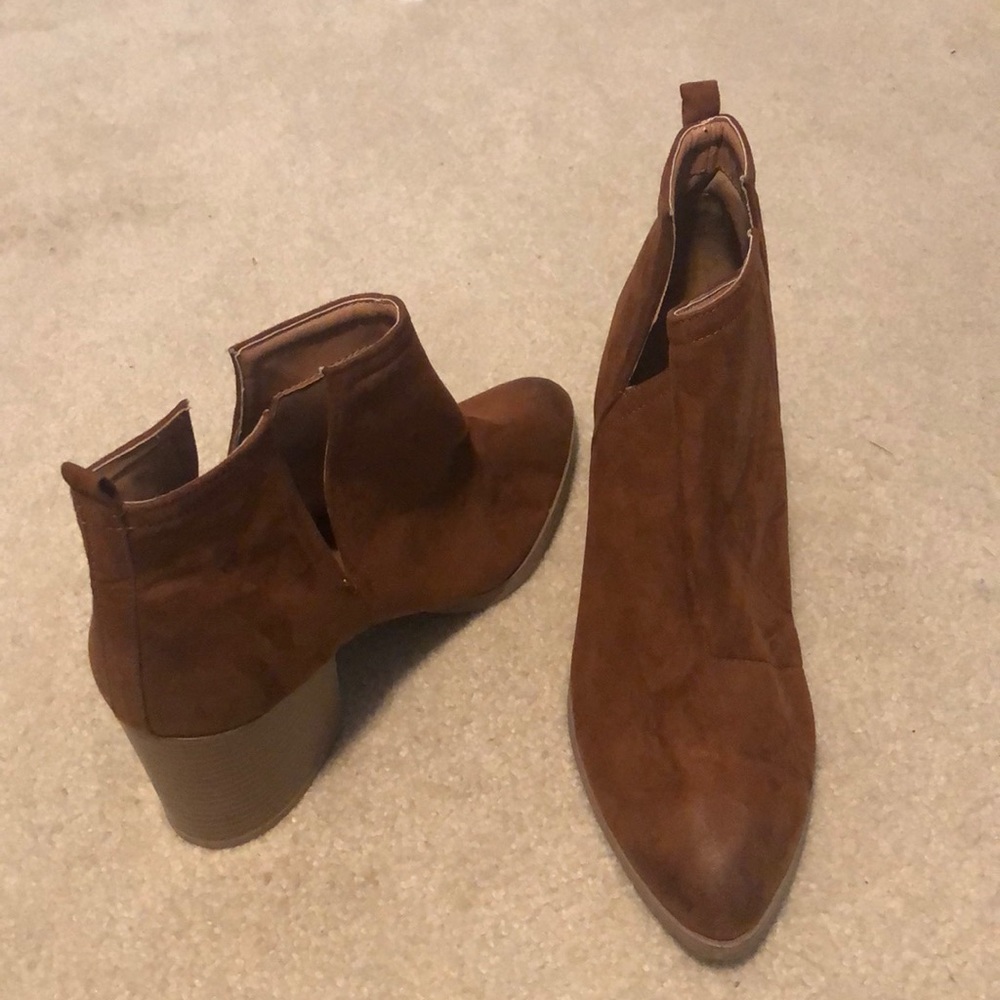 Dark camel booties